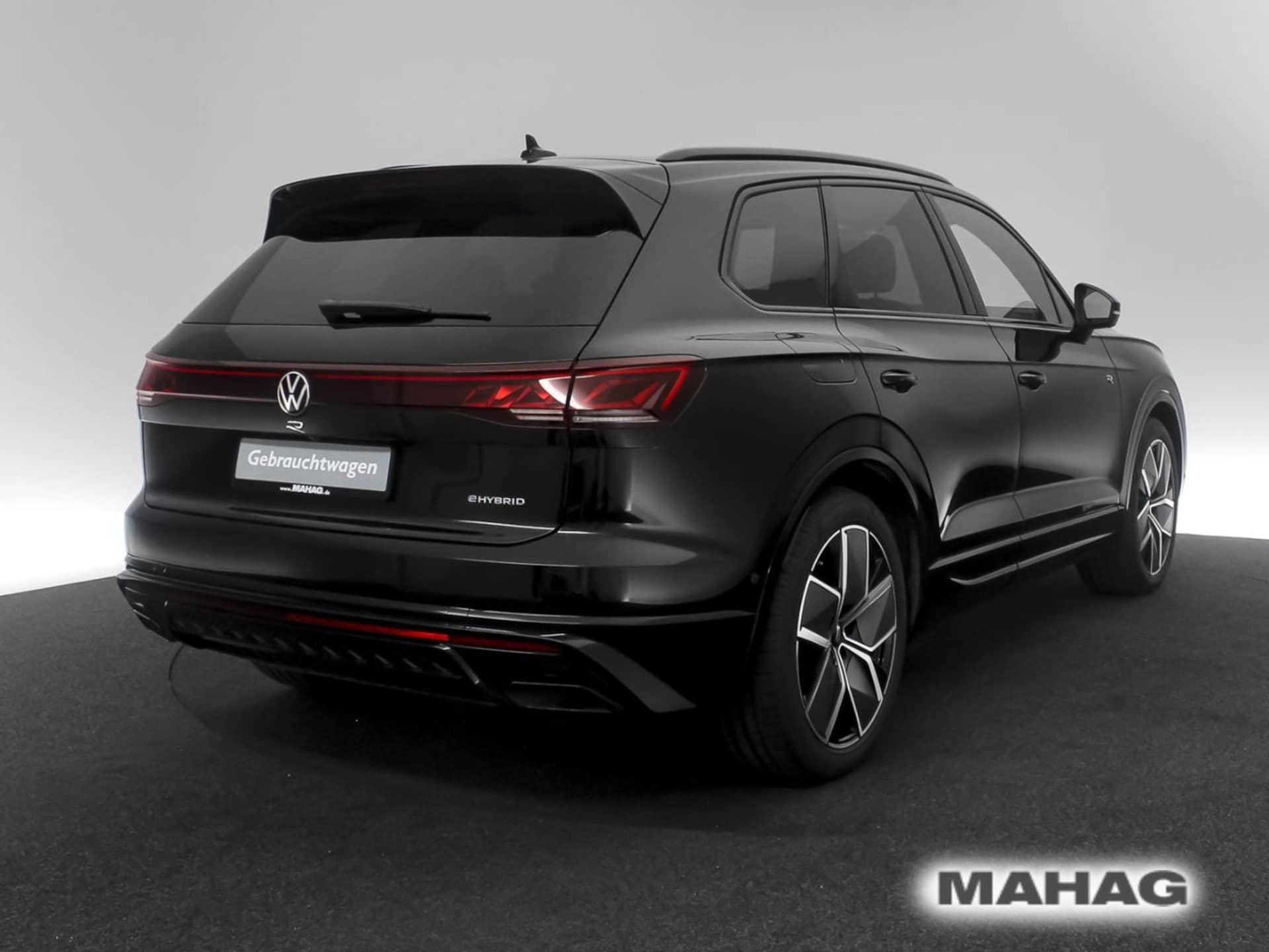 Volkswagen Touareg R
