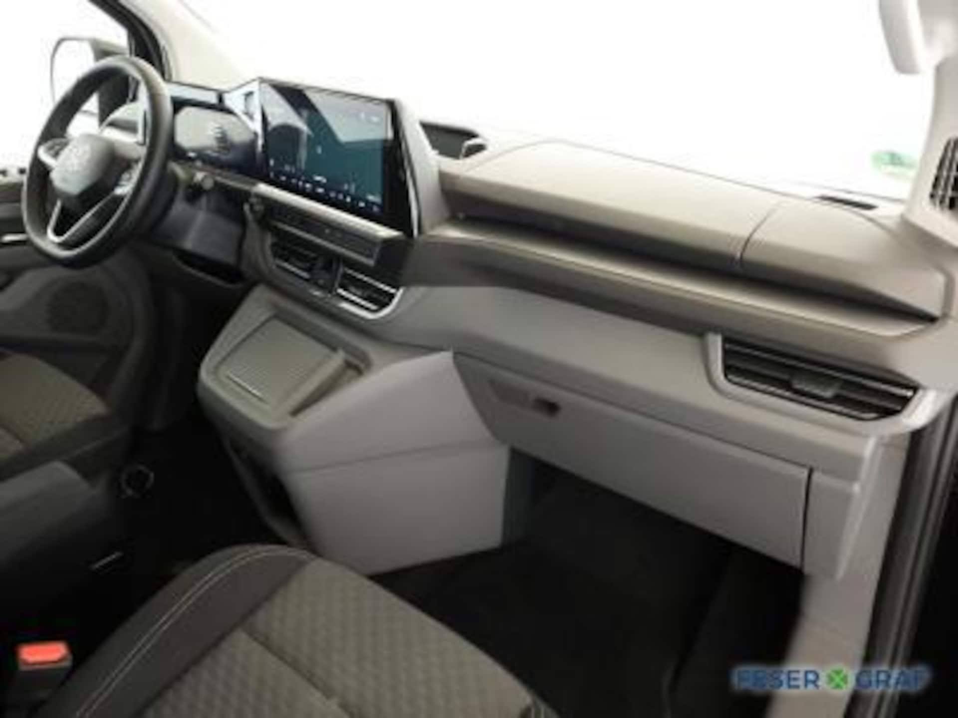 Volkswagen e-Caravelle Life