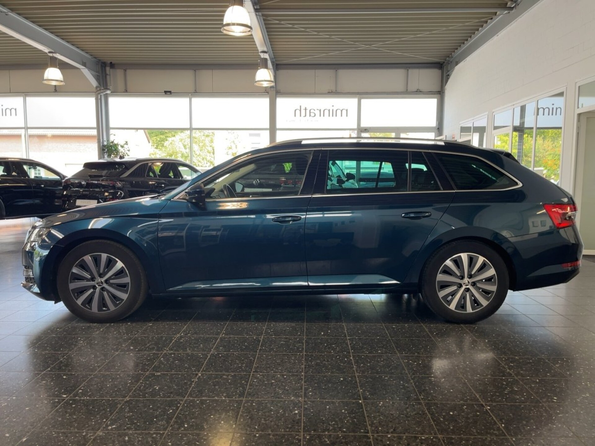 Skoda Superb Combi PREMIUM EDITION