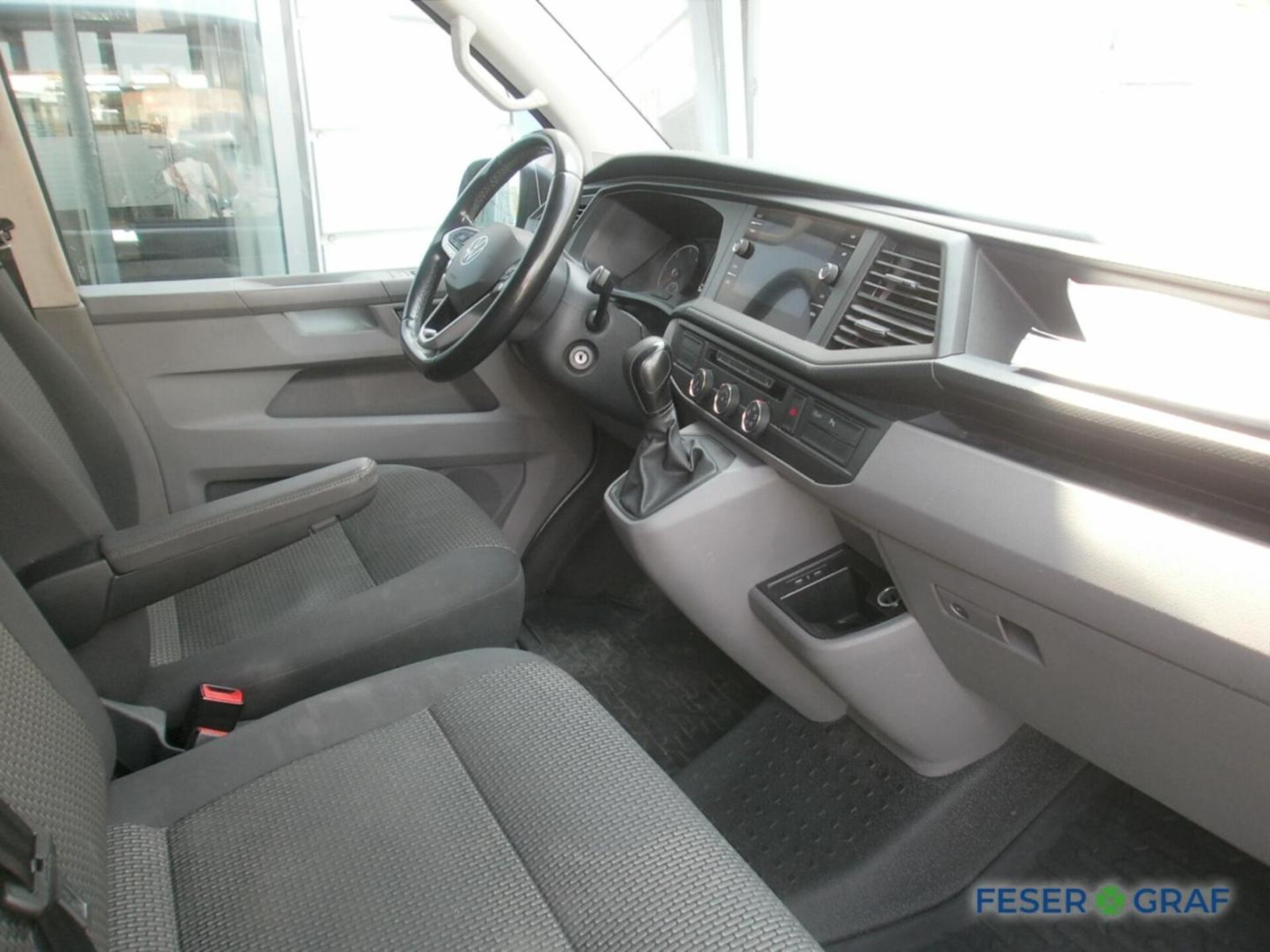 Volkswagen T6.1 Transporter Kasten kurzer Radstand