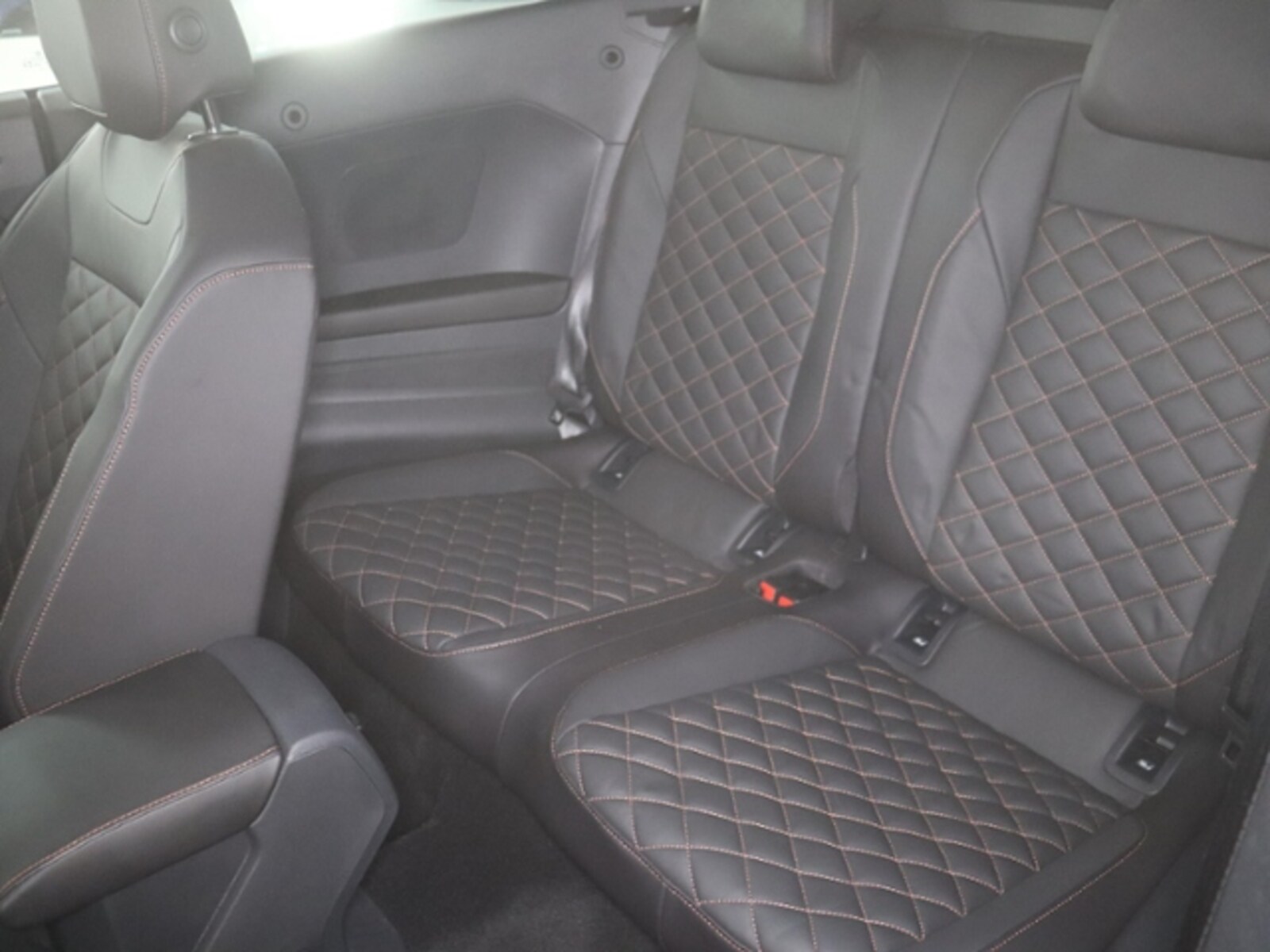Volkswagen T-Roc Cabriolet – Bild 14