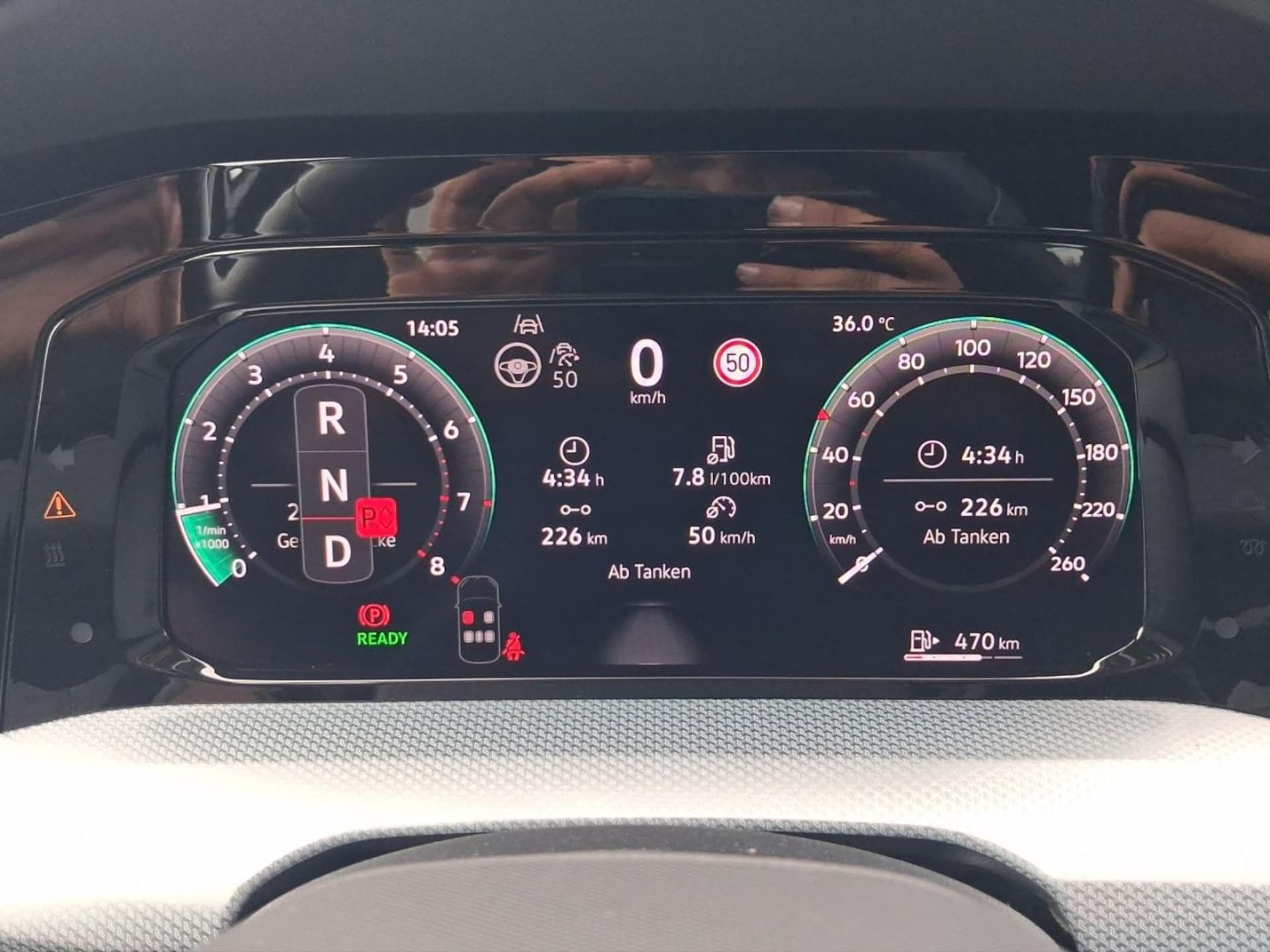 Volkswagen Golf Life