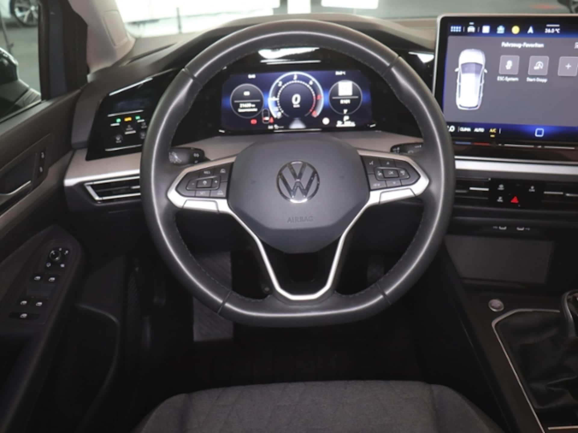 Volkswagen Golf Life