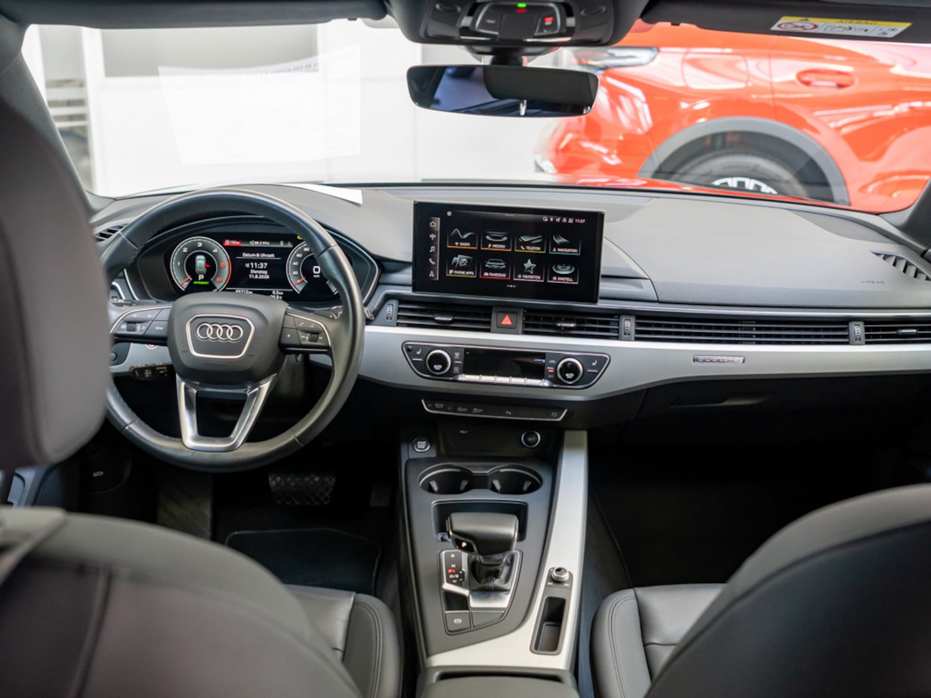 Audi A4 Avant S line