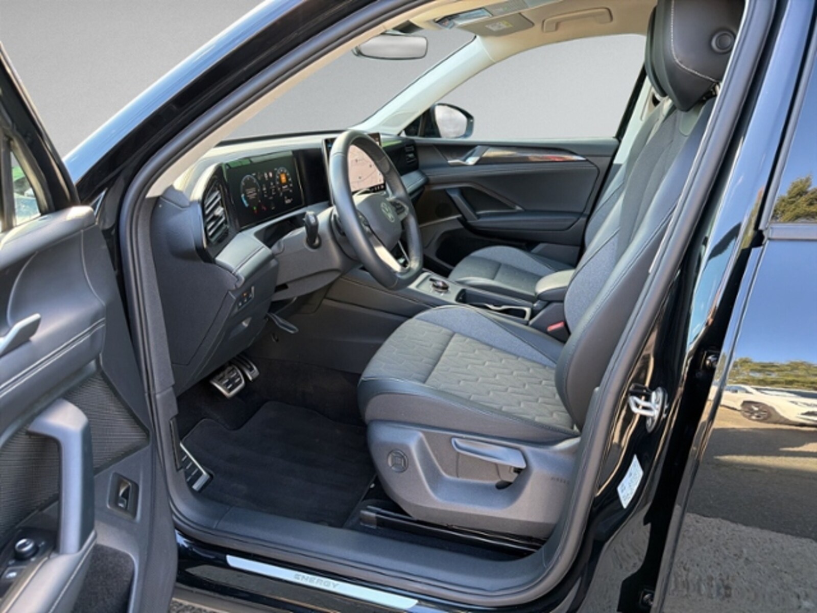 Volkswagen Tiguan – Bild 8