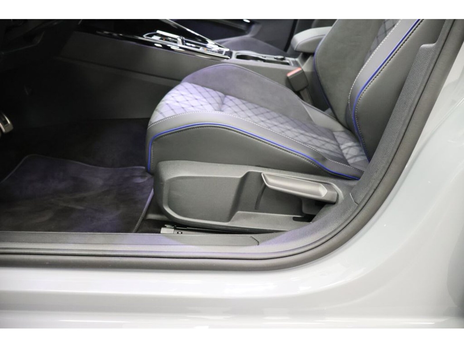 Volkswagen Golf – Bild 23