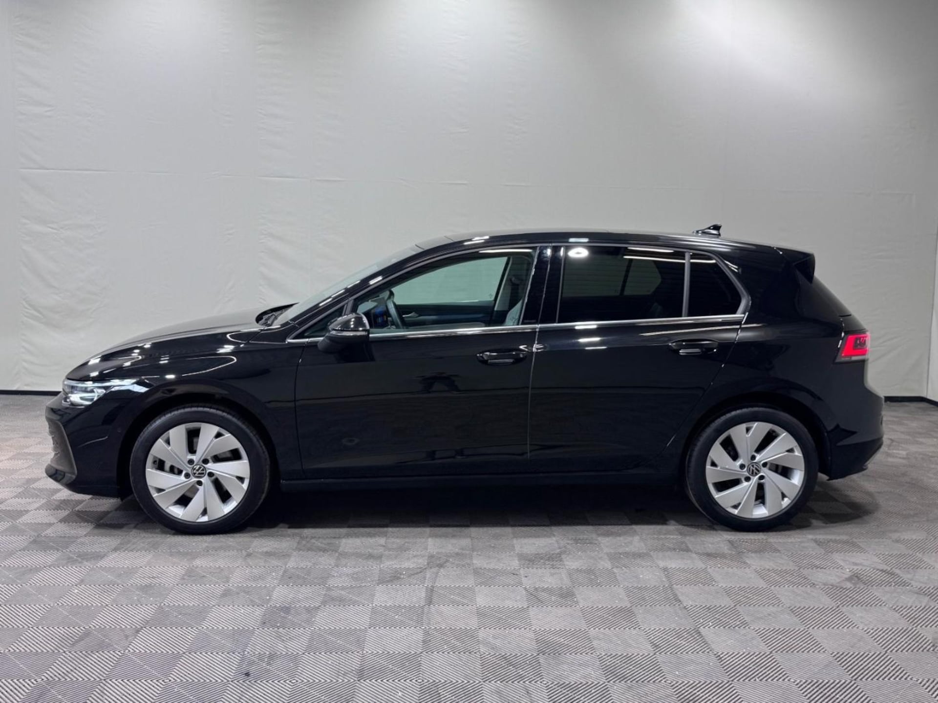 Volkswagen Golf Style