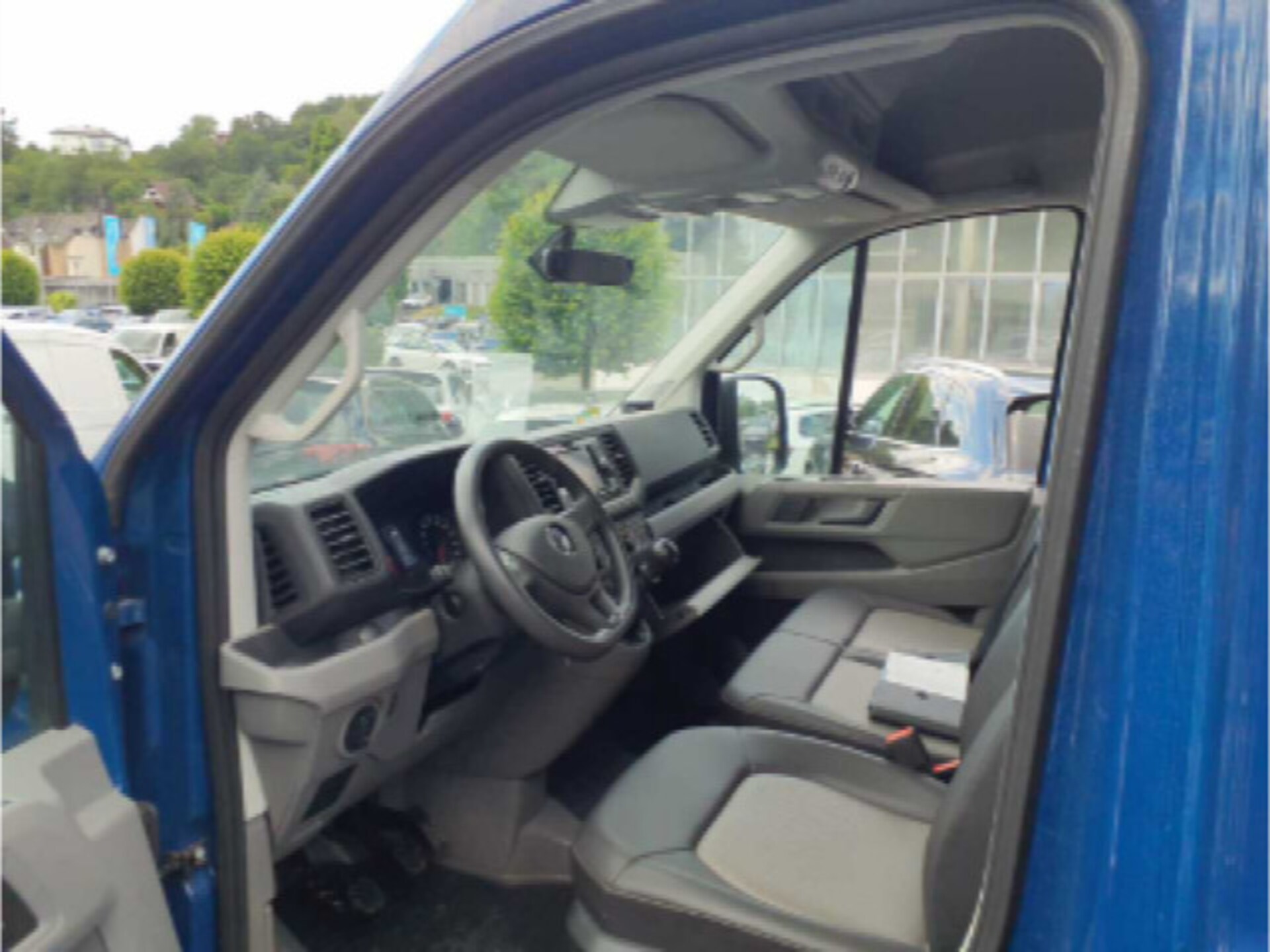 Volkswagen Crafter Kasten mittlerer Radstand