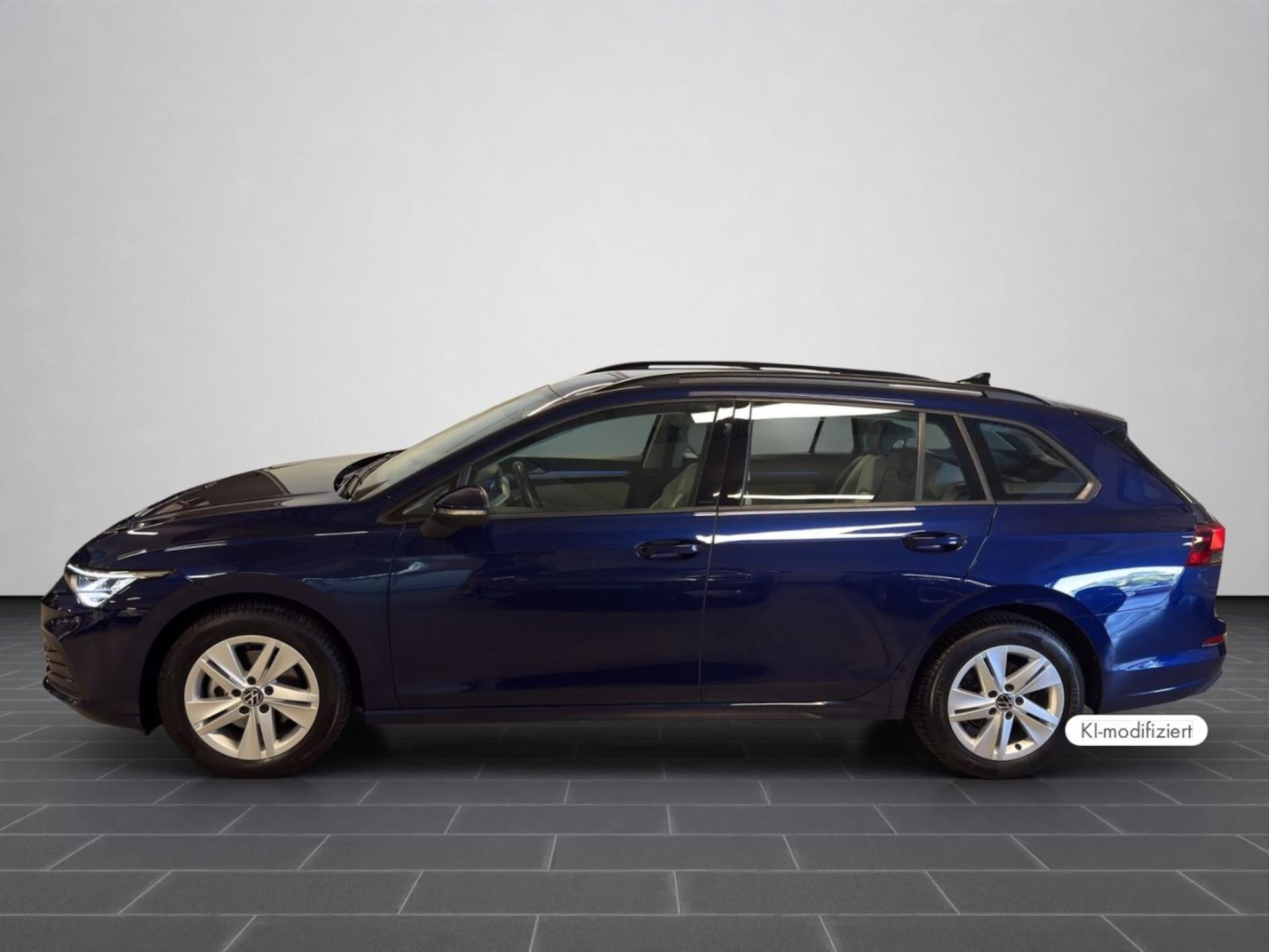 Volkswagen Golf Variant Life