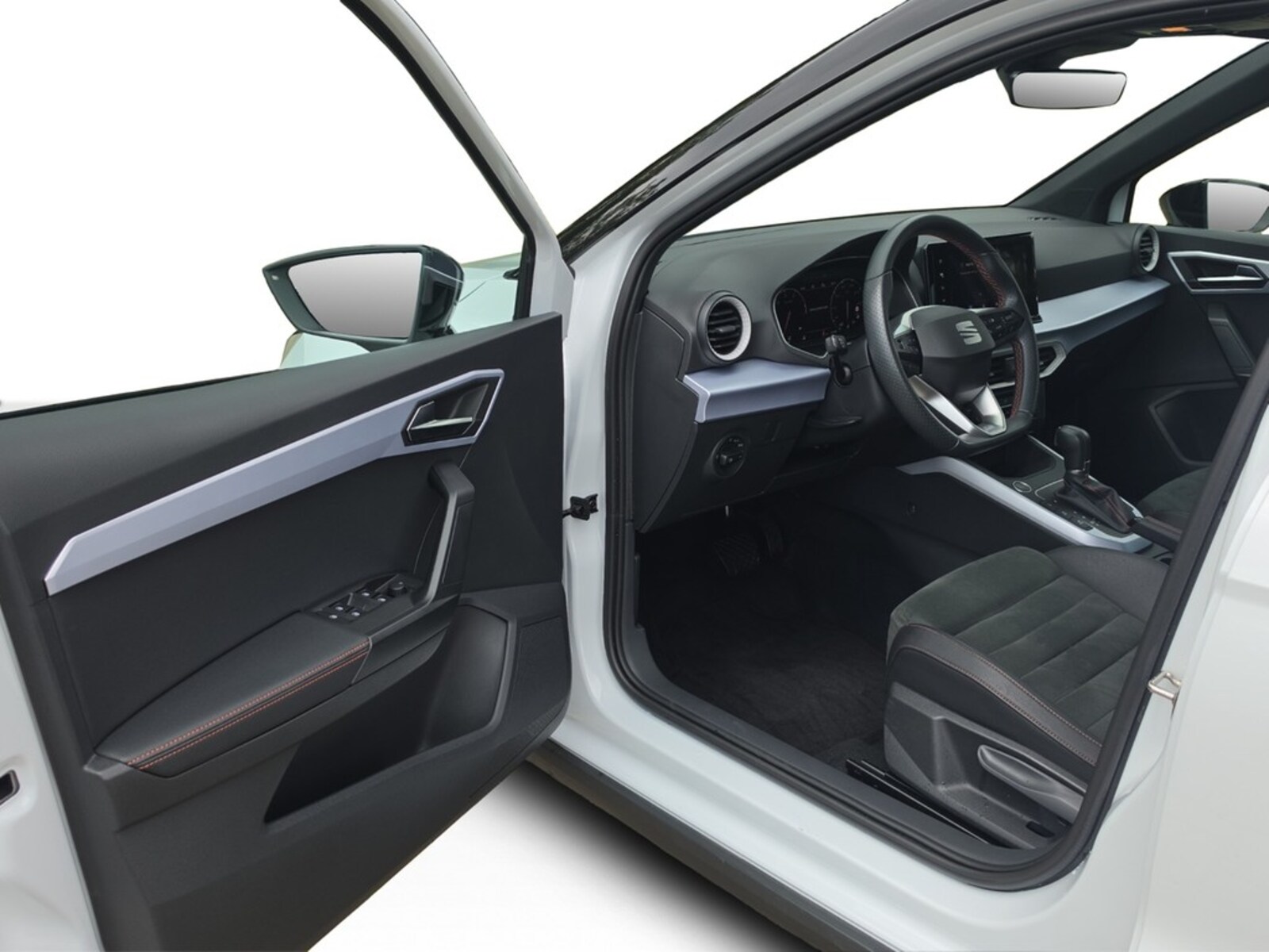SEAT Arona – Bild 12