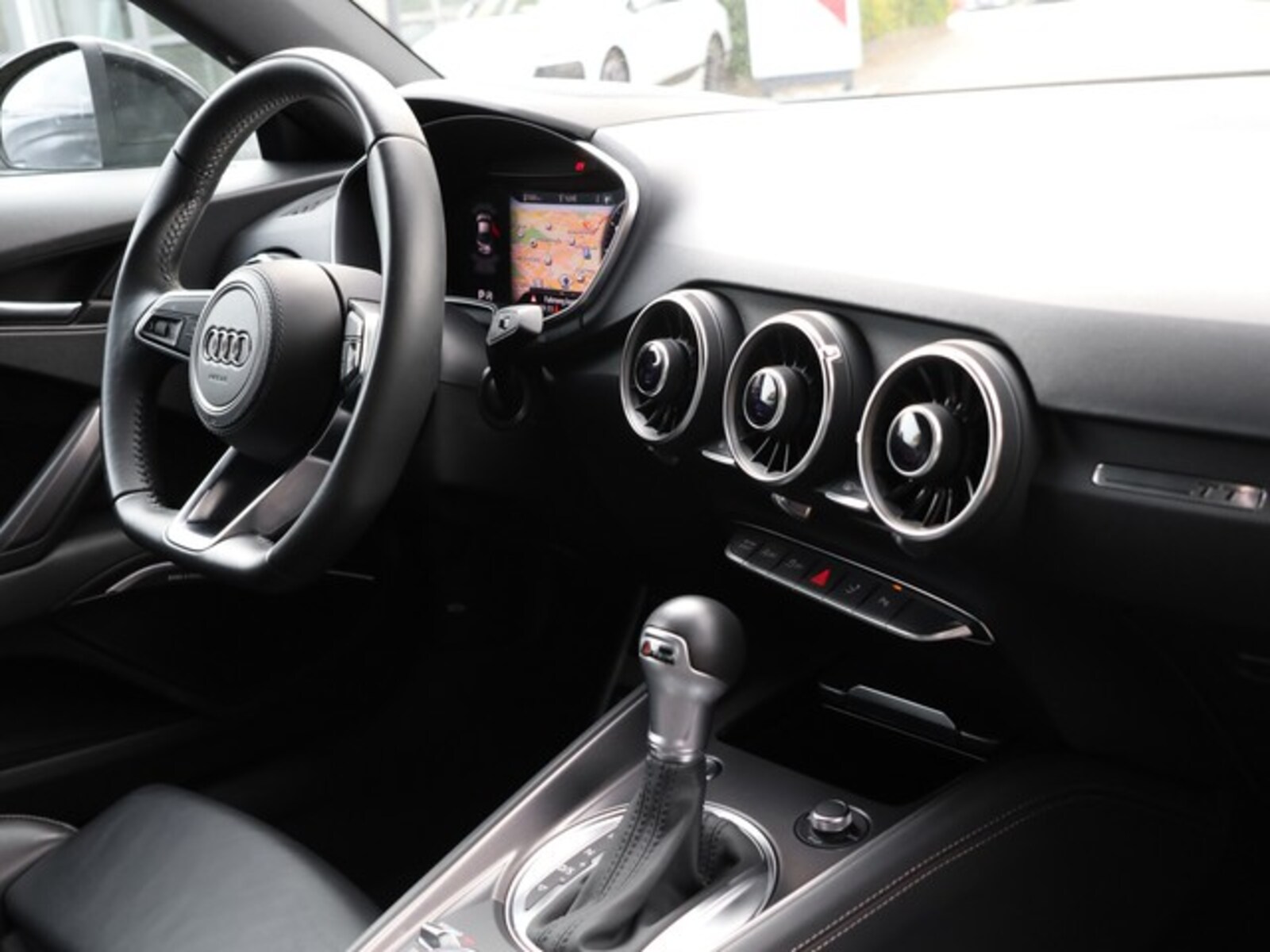 Audi TT Coupé – Bild 8