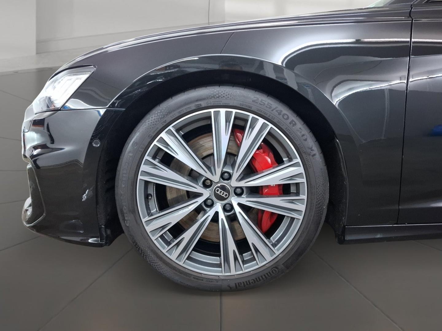 Bild über Audi S6 Avant TDI quattro tiptronic - für weitere Informationen kontaktieren Sie den Audi Partner