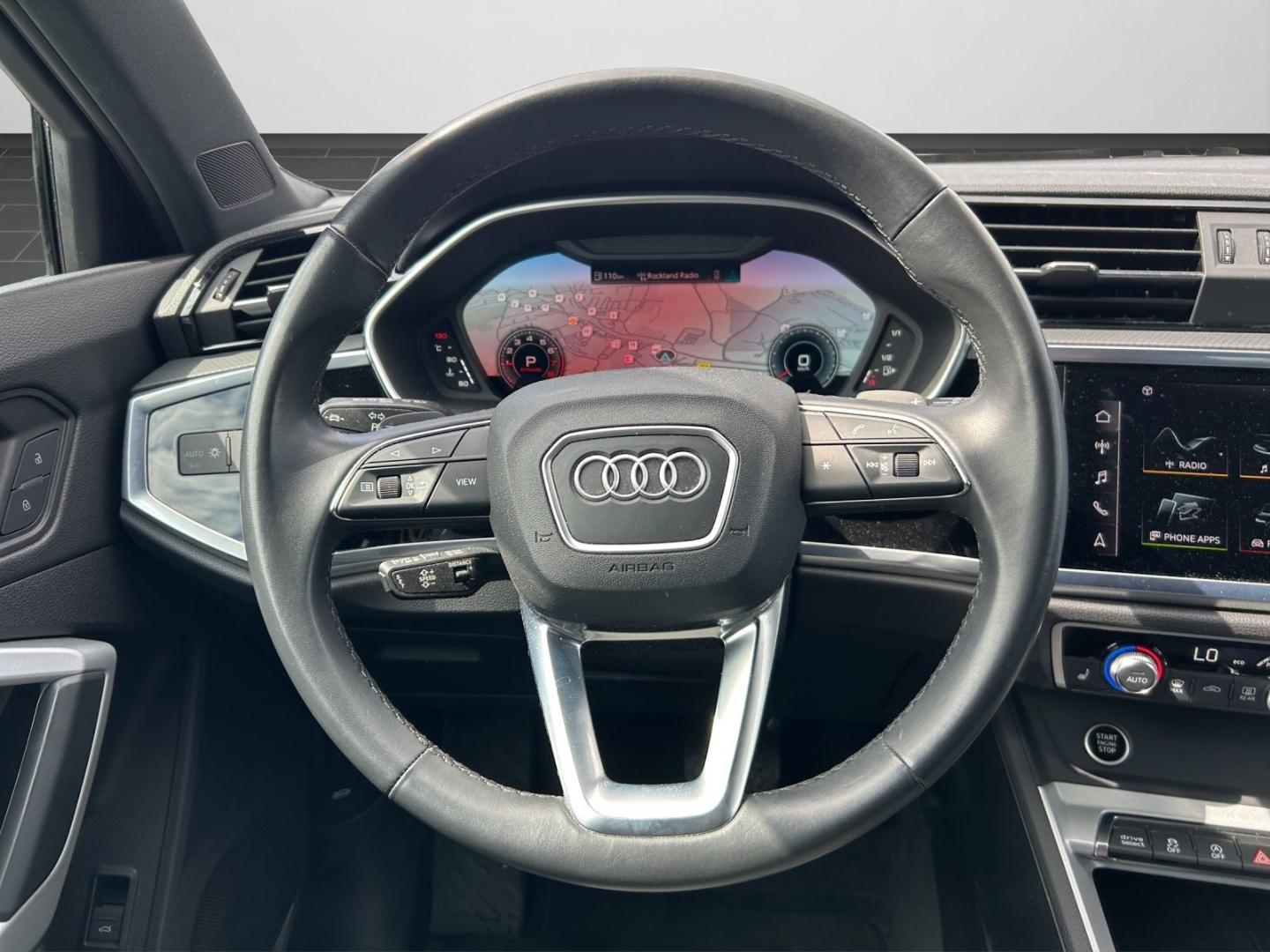 Image about Audi Q3 35 TFSI S tronic