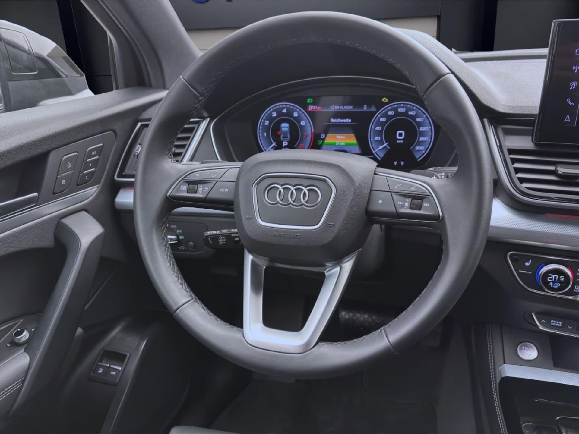Audi Q5 TFSI e S line