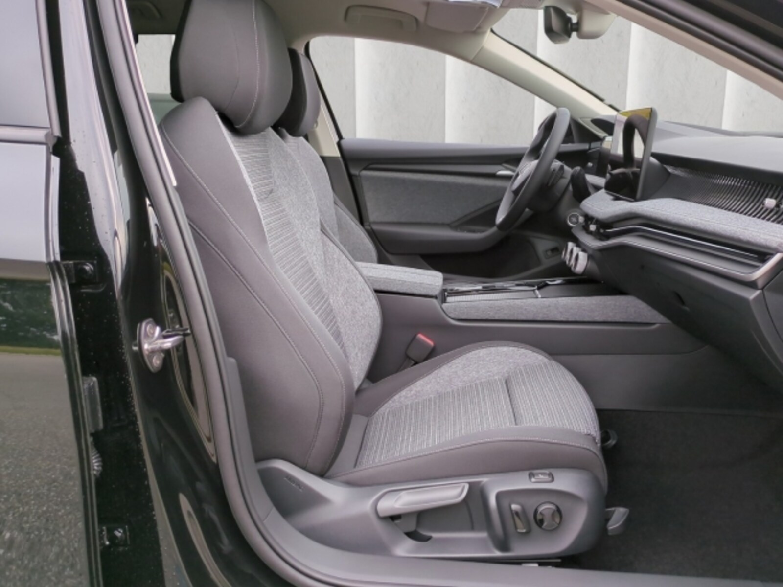 Škoda Superb Combi – Bild 8
