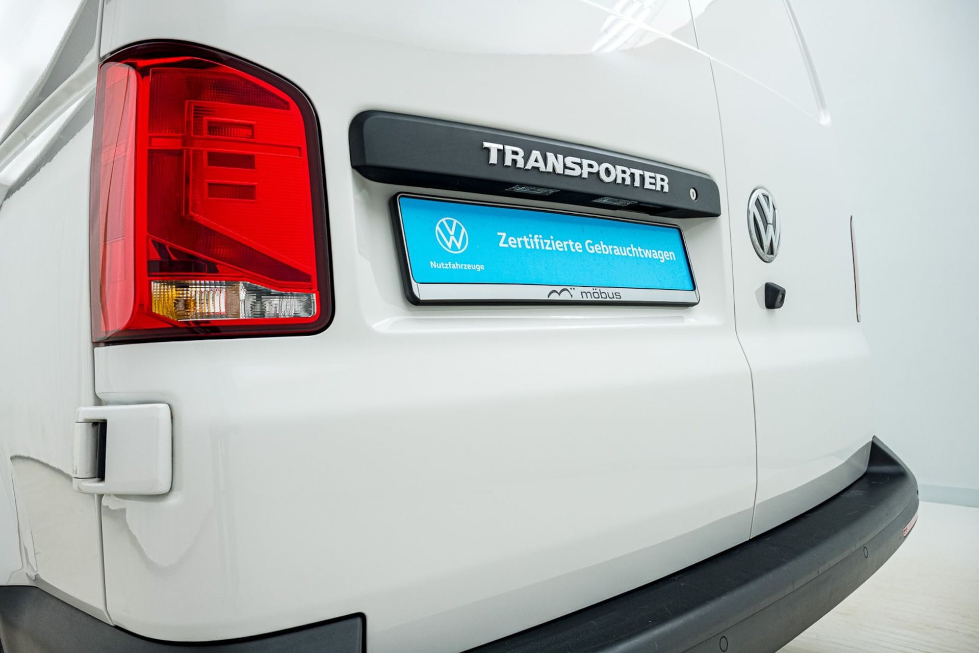 Volkswagen T6.1 Transporter Kasten kurzer Radstand