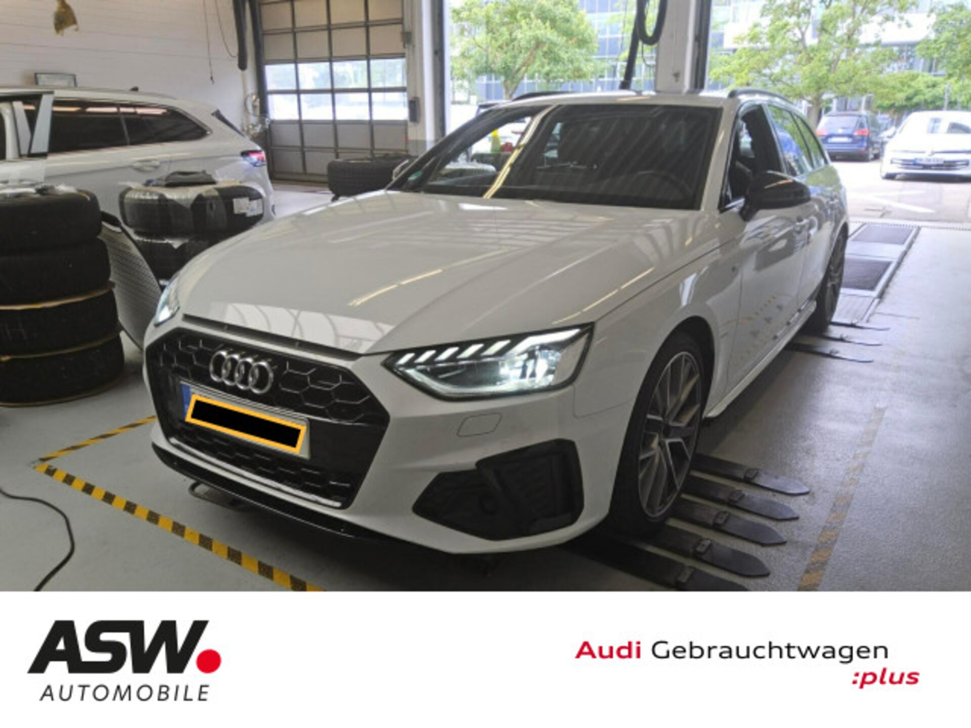 Audi A4 Avant S line