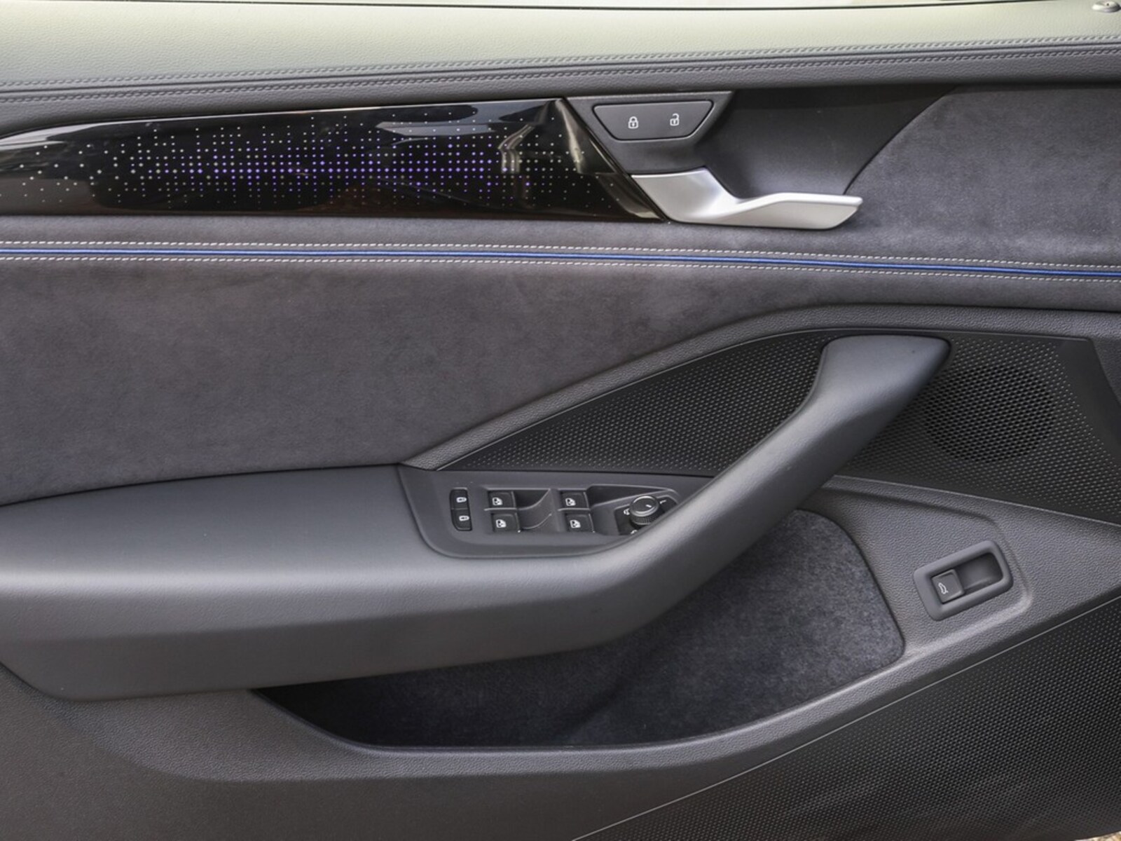 Volkswagen Passat – Bild 15