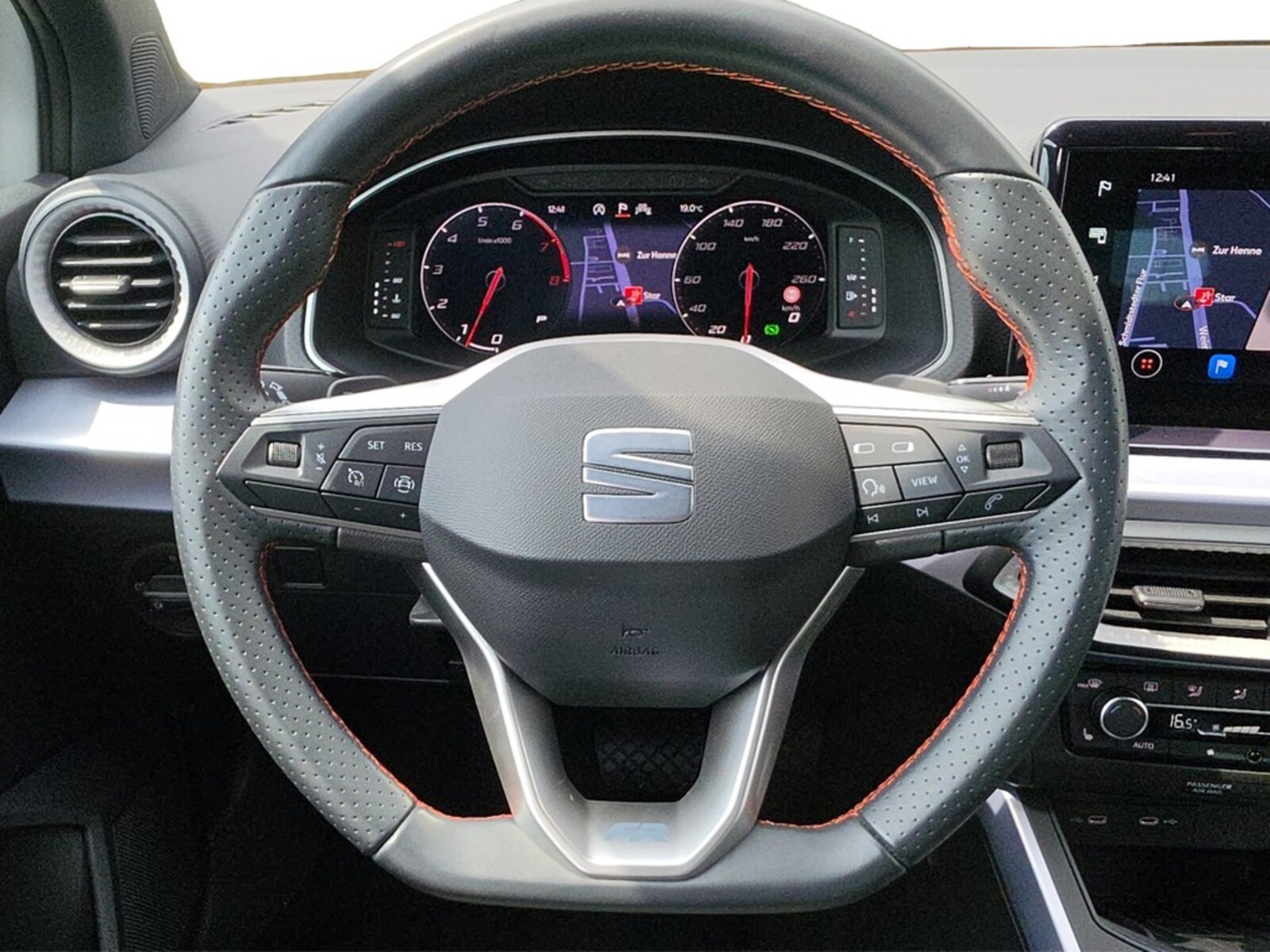 SEAT Arona – Bild 15