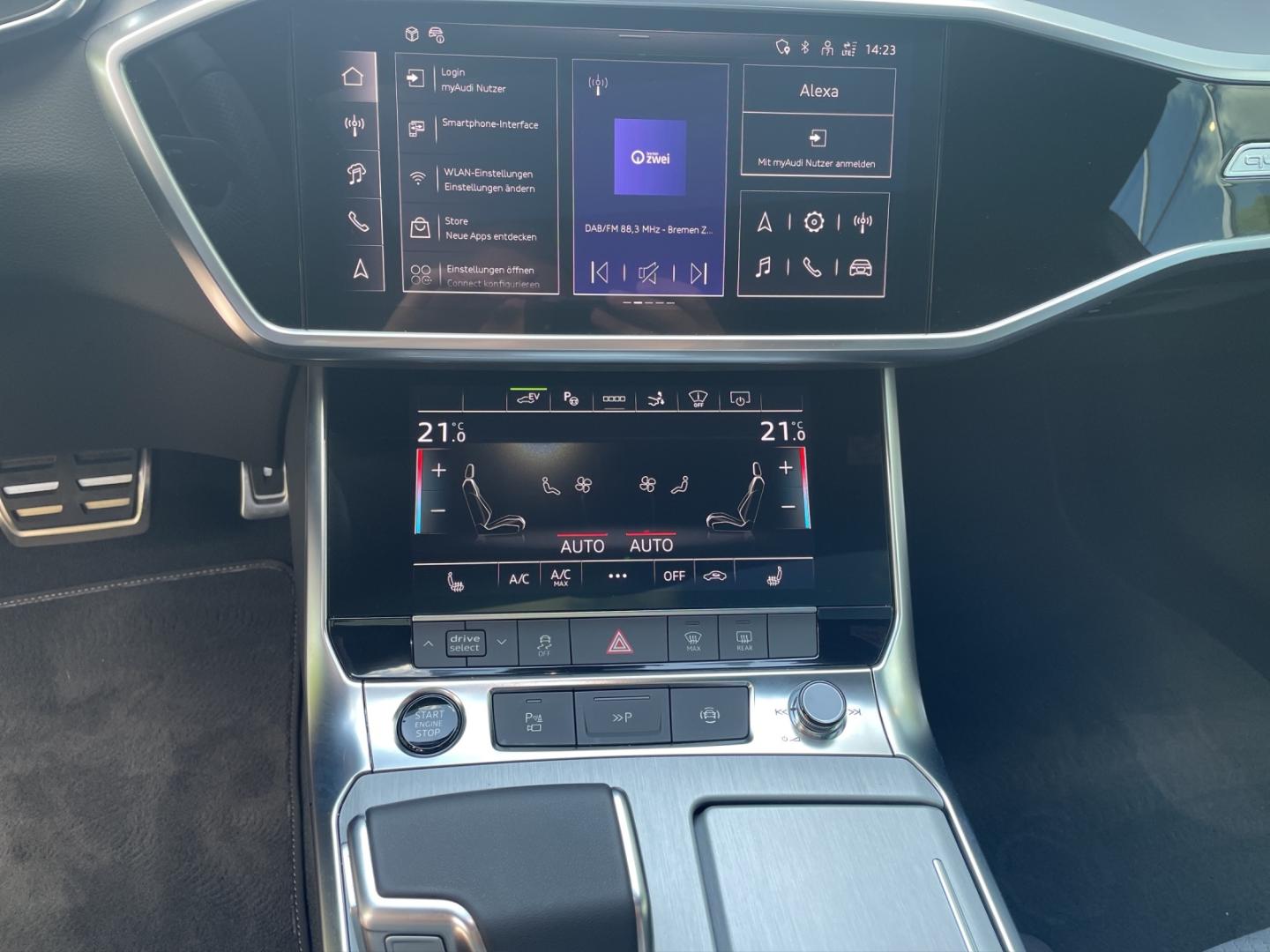 Image about Audi A7 Sportback TFSI e 55 TFSI e quattro S tronic