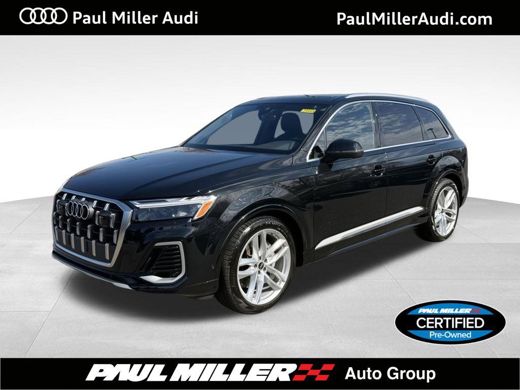 2025 Audi Q7 55 Premium Plus quattro Tiptronic's photo