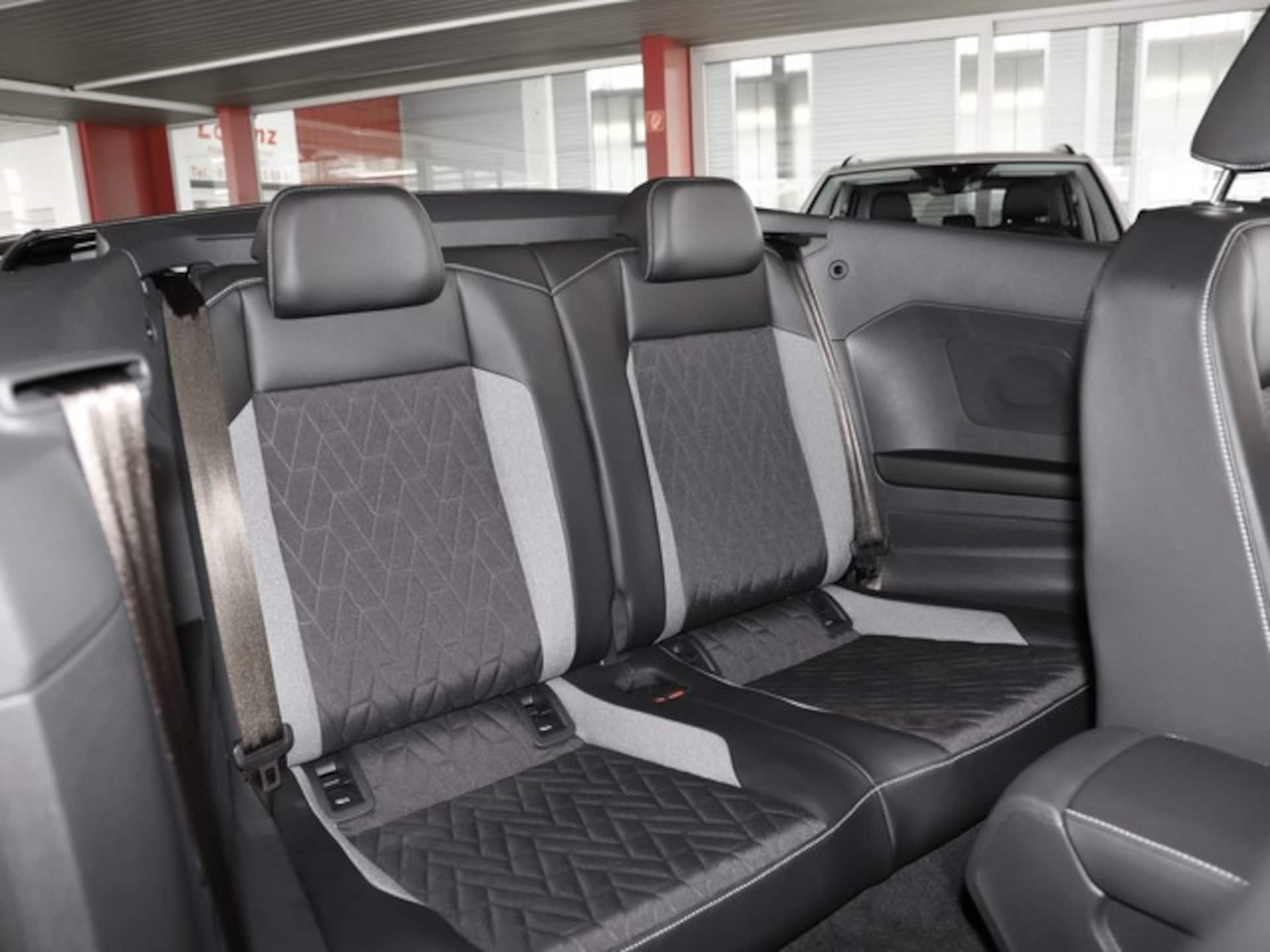 Volkswagen T-Roc Cabriolet Style