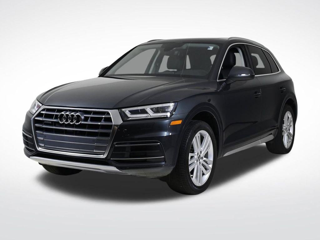2019 Audi Q5 2.0T quattro S tronic Premium Plus's photo