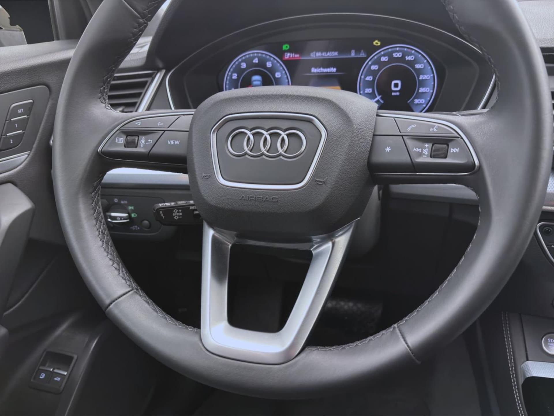 Audi Q5 TFSI e S line