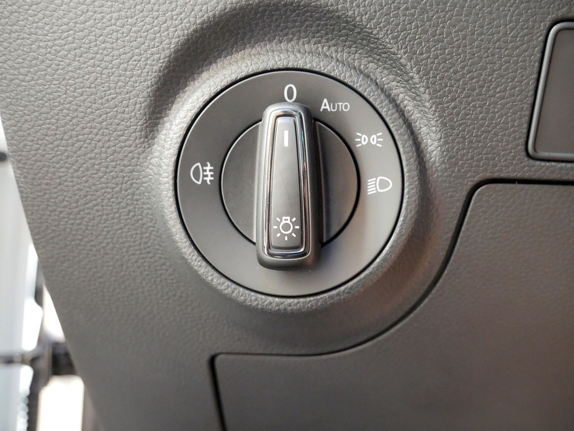 SEAT Arona FR