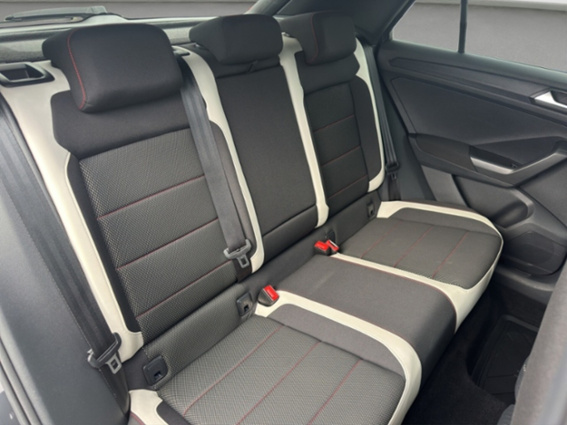 Volkswagen T-Roc Sport
