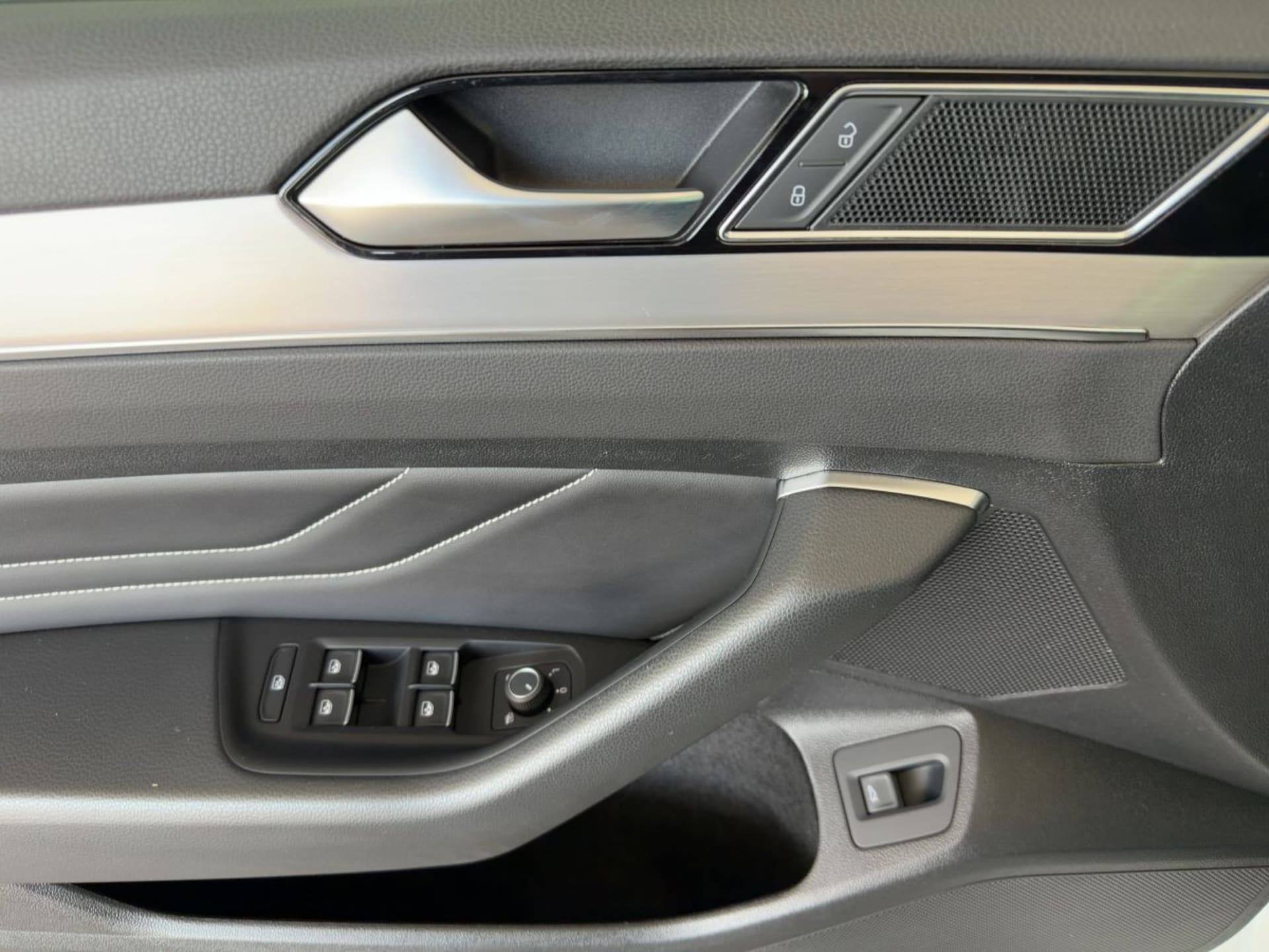 Volkswagen Passat Variant Elegance