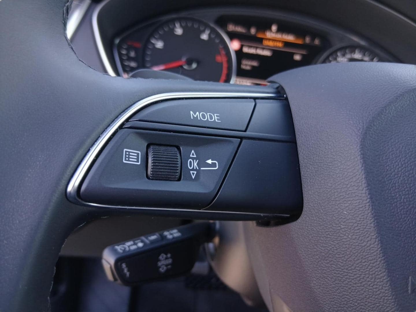 Bild über Audi Q5 40 TDI quattro S tronic - für weitere Informationen kontaktieren Sie den Audi Partner