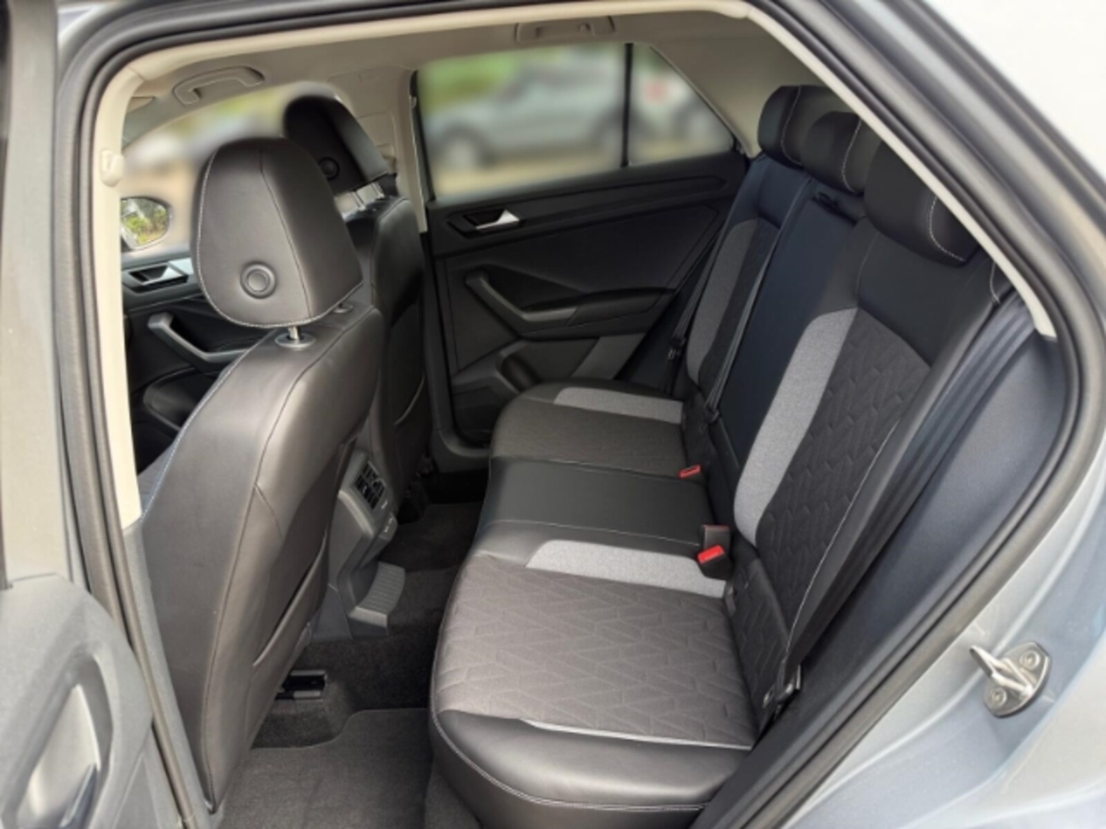 Volkswagen T-Roc – Bild 11