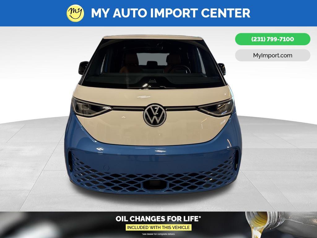 Used 2025 Volkswagen ID. Buzz PRO S with VIN WVGAWVEBXSH028785 for sale in Muskegon, MI