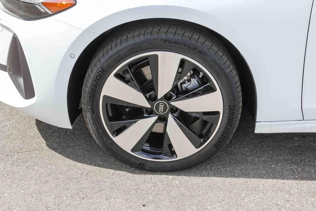 2025 Audi A5 Premium Plus - Photo 9