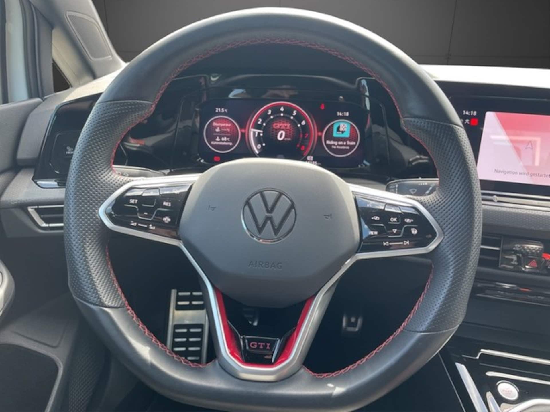 Volkswagen Golf GTI