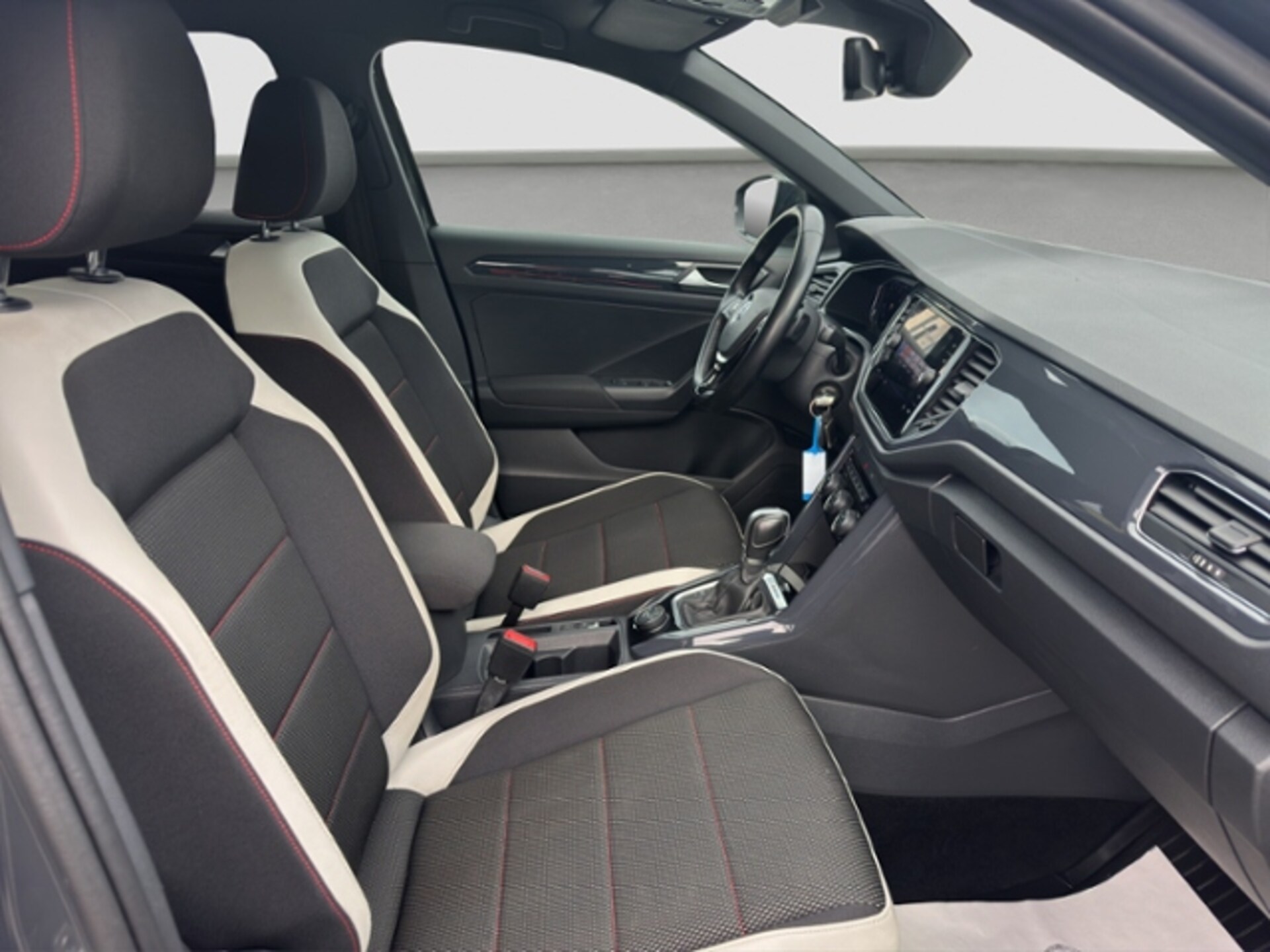 Volkswagen T-Roc Sport
