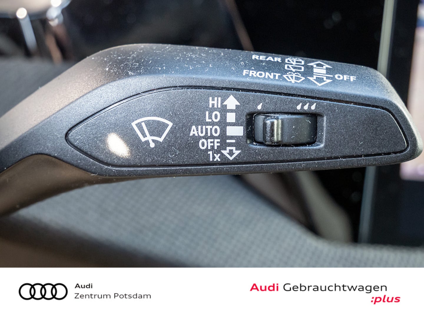 Bild über Audi A3 allstreet 35 TDI S tronic - für weitere Informationen kontaktieren Sie den Audi Partner