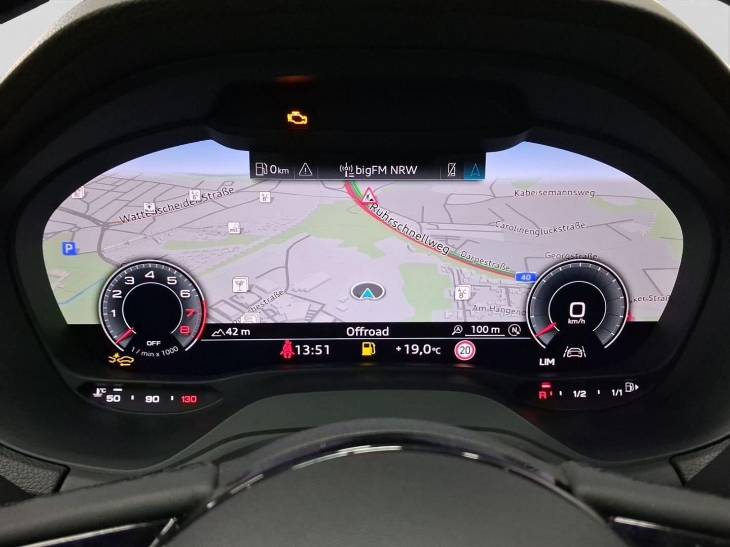 Bild über Audi Q2 S line 30 TFSI Schaltgetriebe - für weitere Informationen kontaktieren Sie den Audi Partner