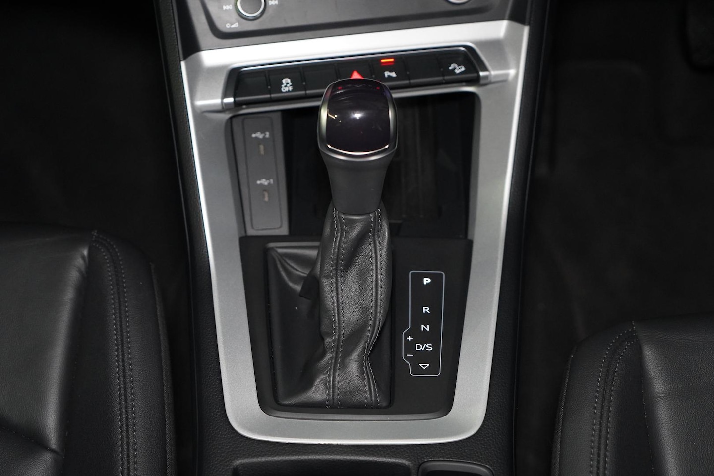 Image about Audi Q3 35 TFSI S tronic
