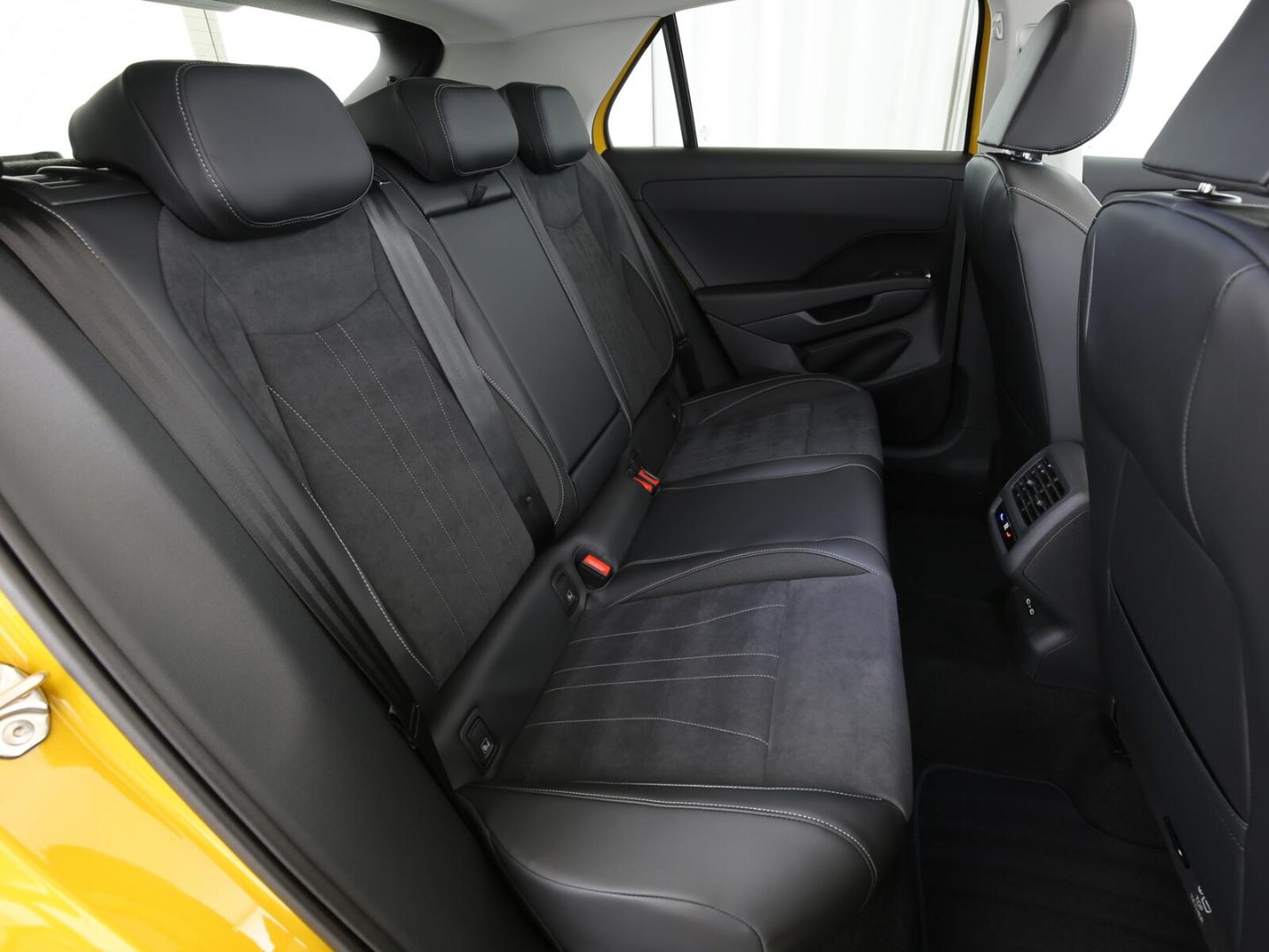 Volkswagen T-Roc – Bild 15