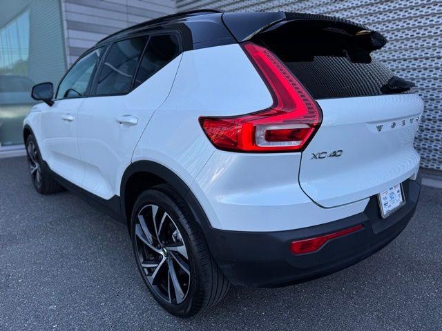 2022 Volvo XC40