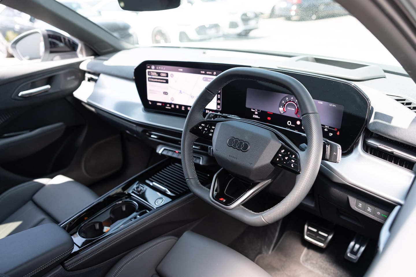 Image about Audi Q3 Sportback TFSI quattro 195 kW