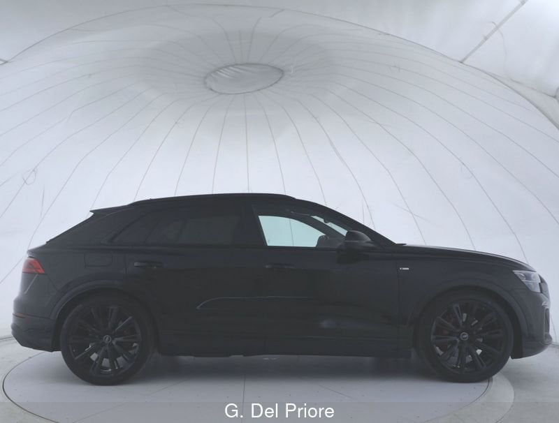 Audi Q8 SUV