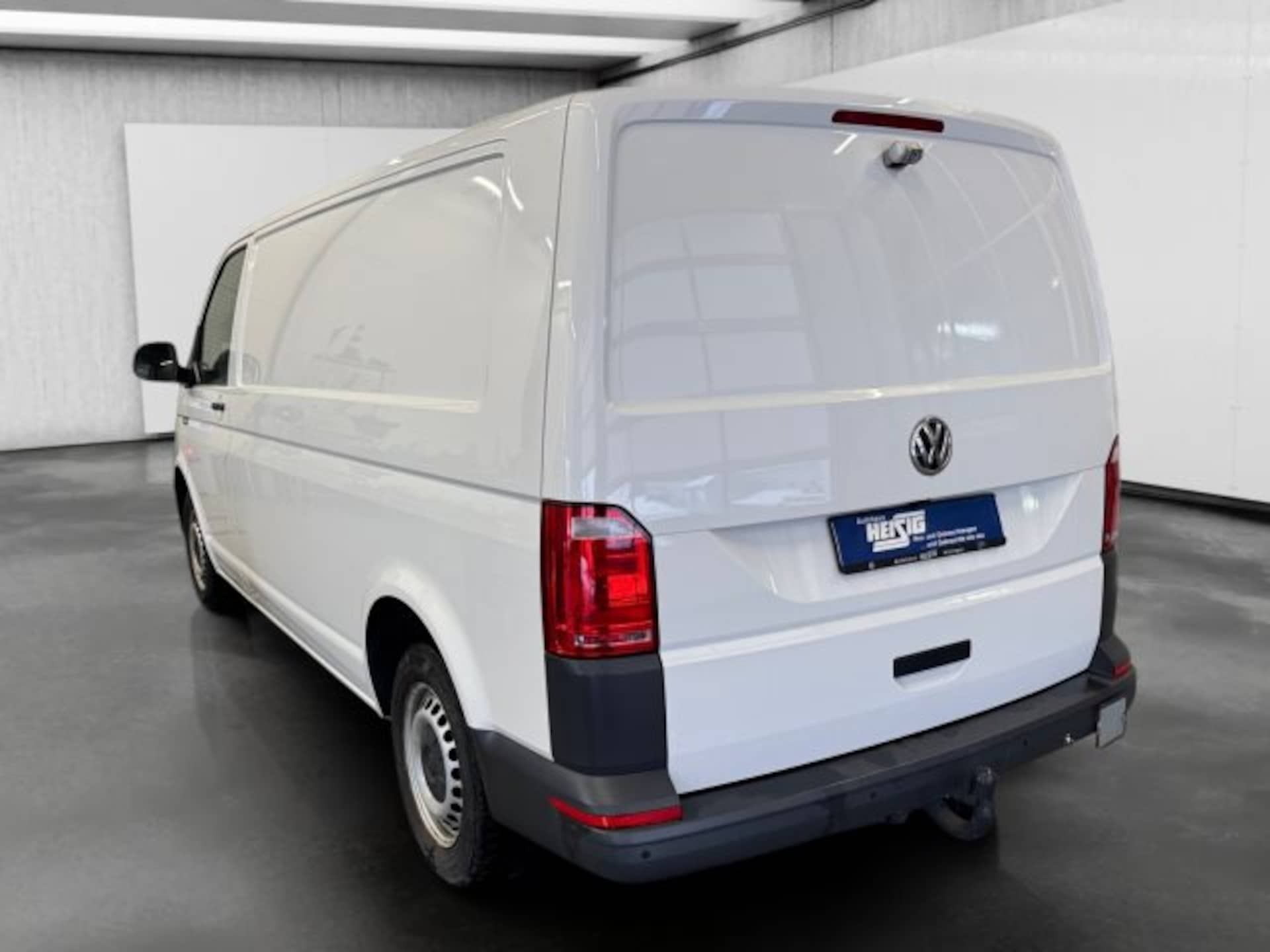 Volkswagen T6 Transporter Kasten langer Radstand