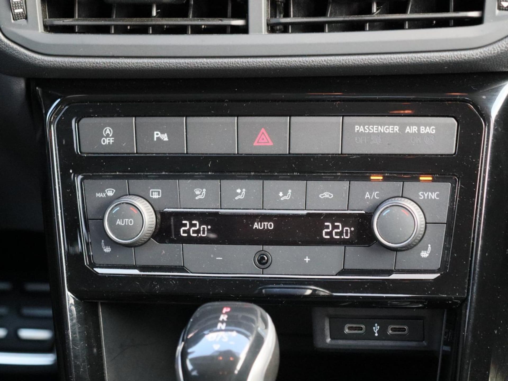 Volkswagen T-Cross United
