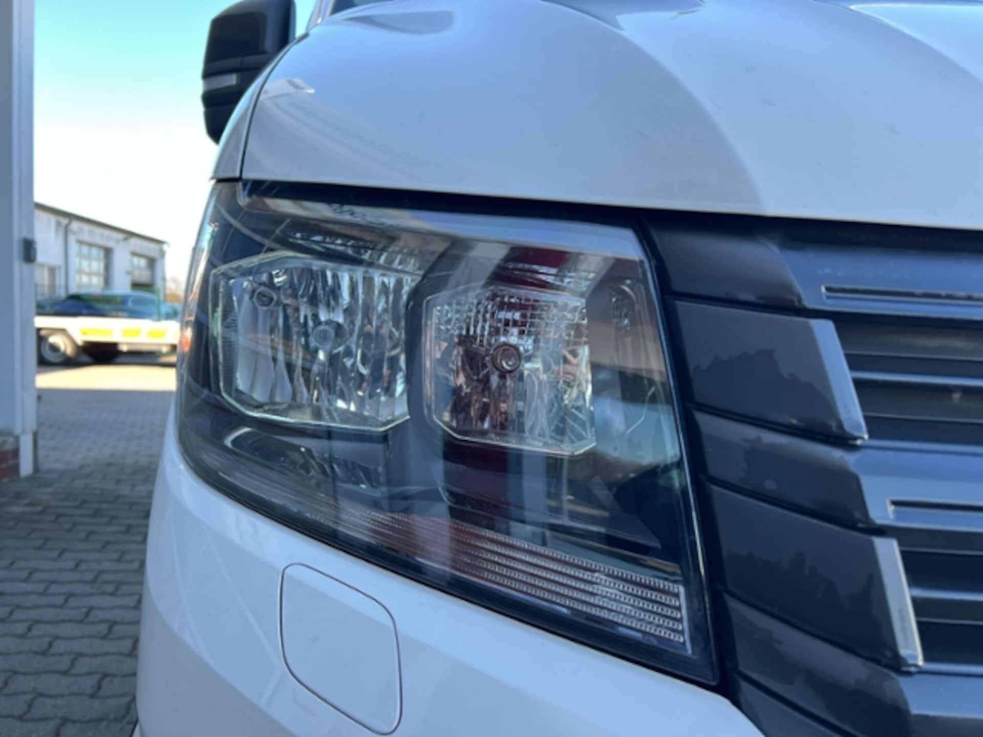 Volkswagen Crafter Kasten mittlerer Radstand