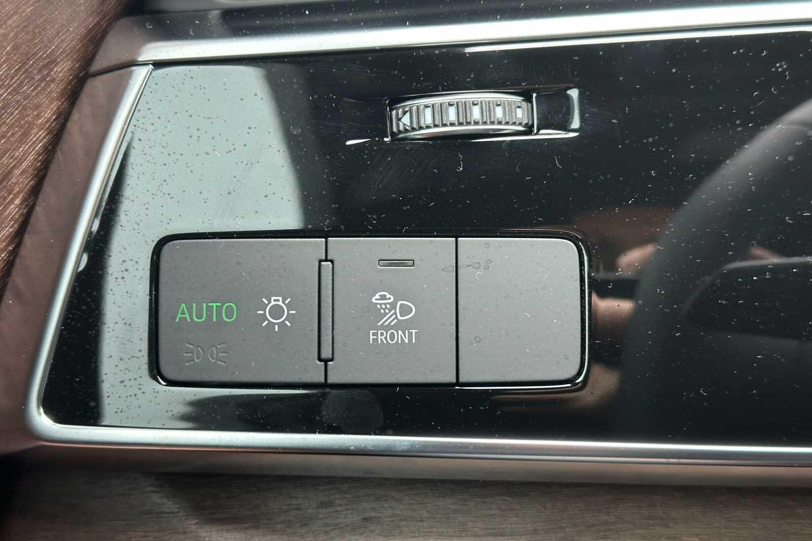 2026 Audi Q7 Premium - Photo 17