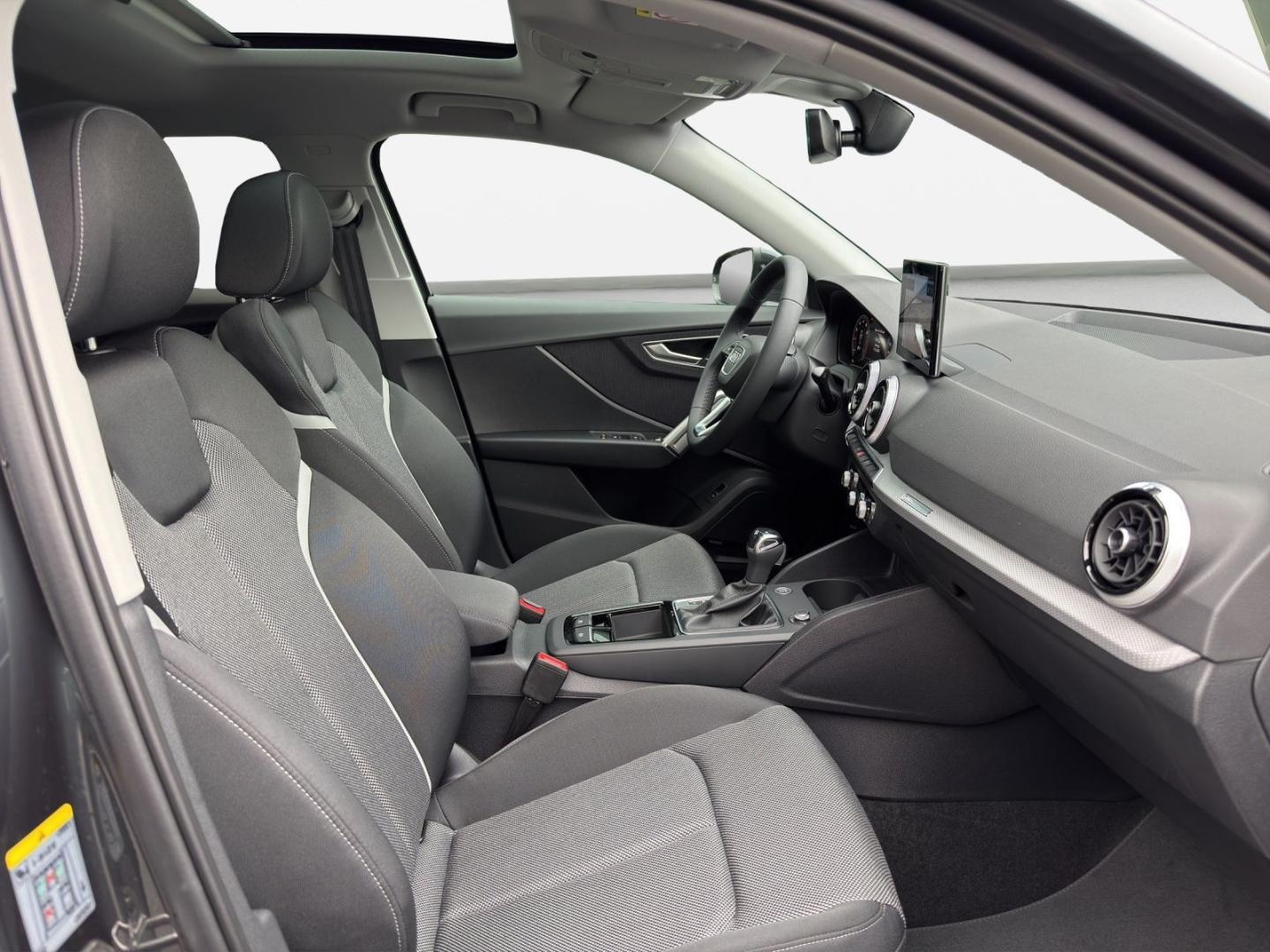 Bild über Audi Q2 advanced 35 TFSI S tronic - für weitere Informationen kontaktieren Sie den Audi Partner