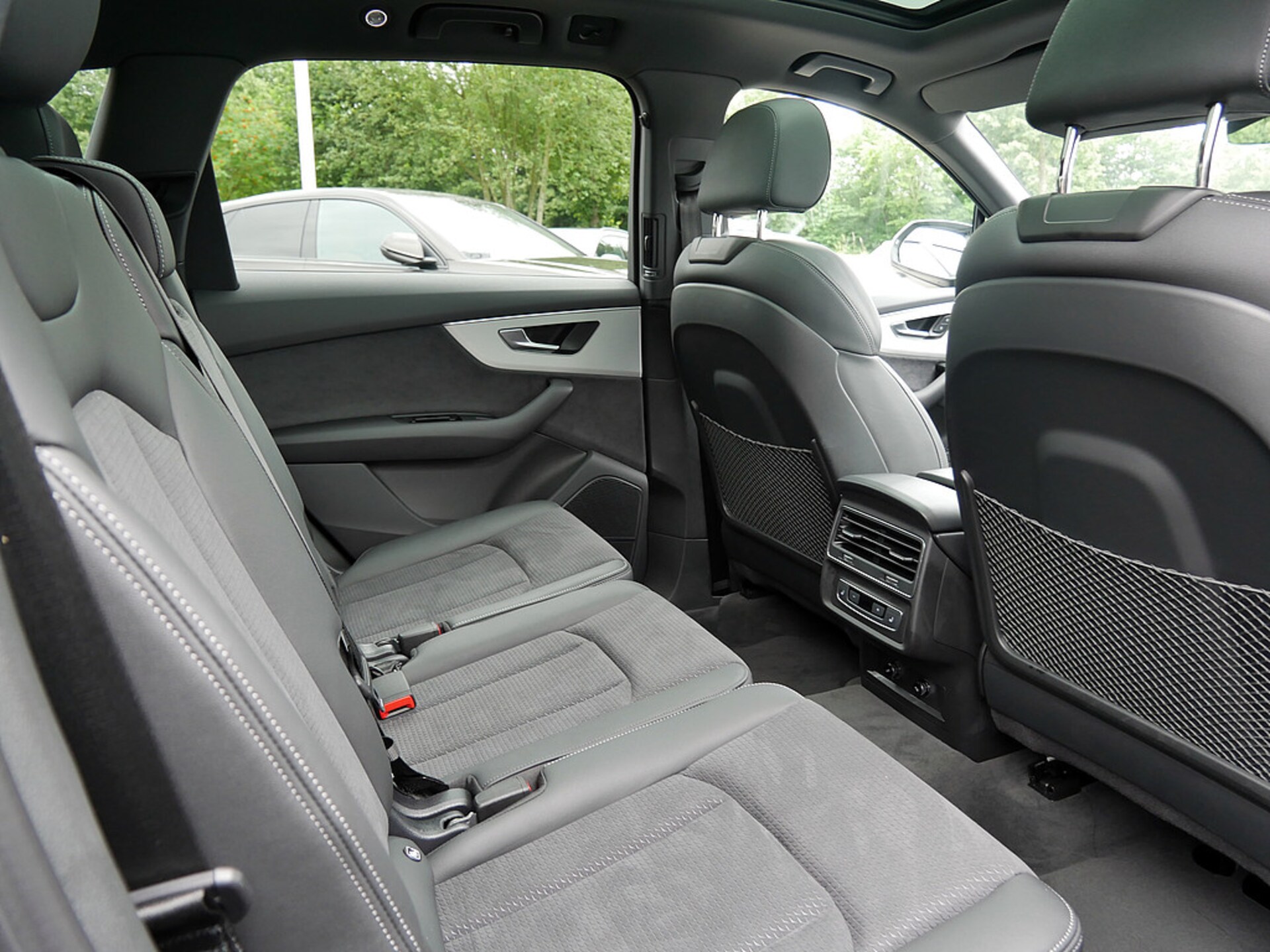 Audi Q7 SUV TFSI e S line